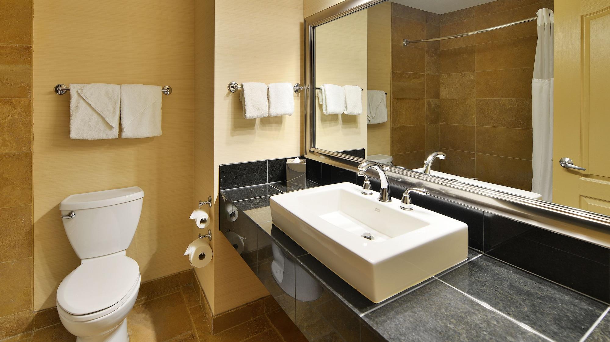 Prestige Inn Golden Dış mekan fotoğraf